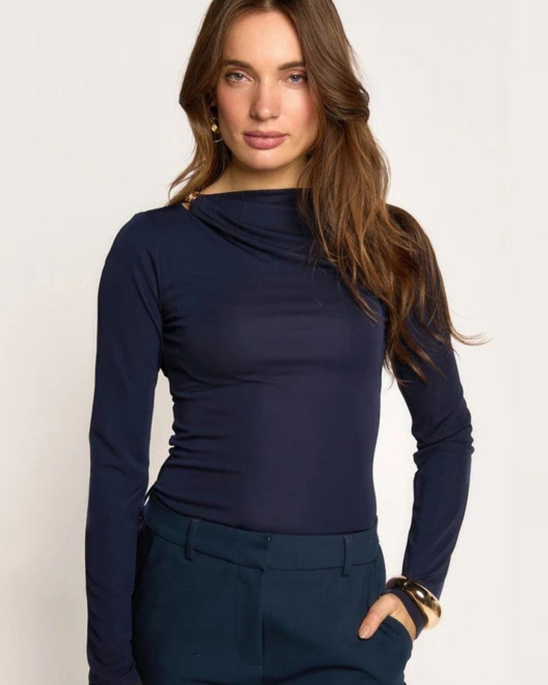 Tana Stretch Long Sleeve Top Blauw Tana Stretch Long Sleeve Top Blauw