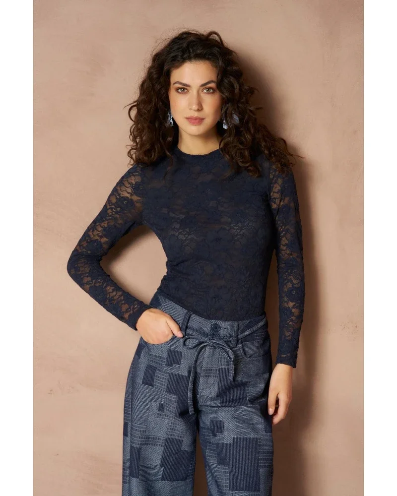 Top Irea - Classic Lace Blauw Top Irea - Classic Lace Blauw