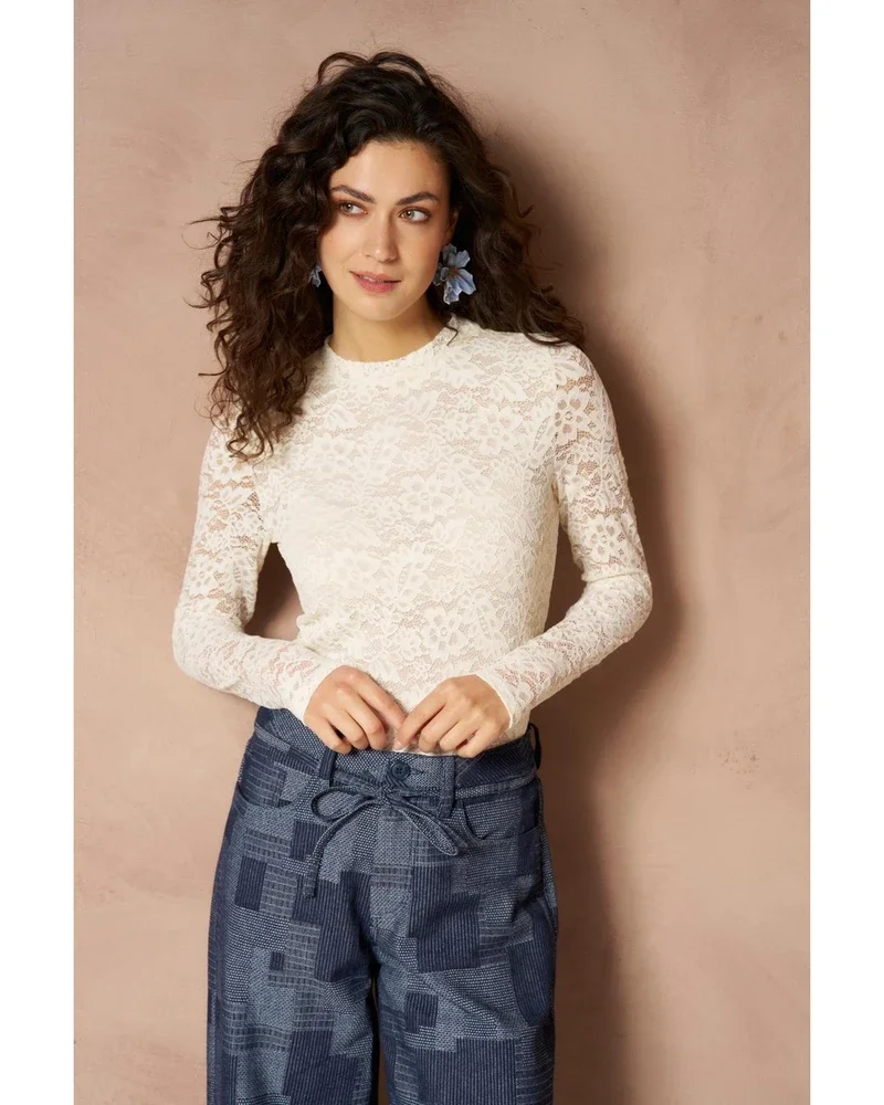 Top Irea - Classic Lace Off White Top Irea - Classic Lace Off White