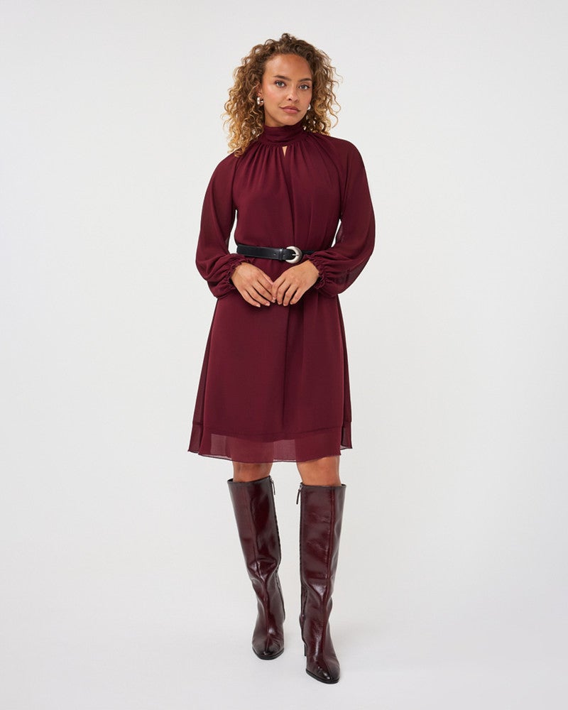 Dress mock neck chiffon Bordeaux Dress mock neck chiffon Bordeaux