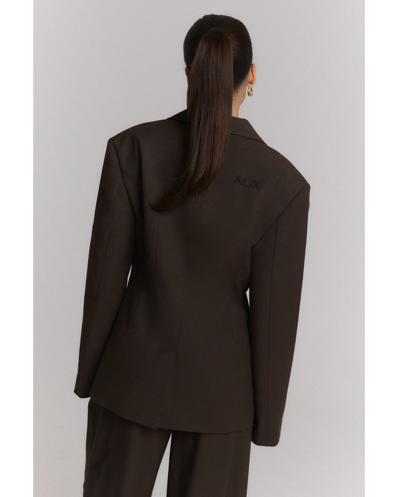 ladies woven fitted blazer Bruin 1 ladies woven fitted blazer Bruin 1