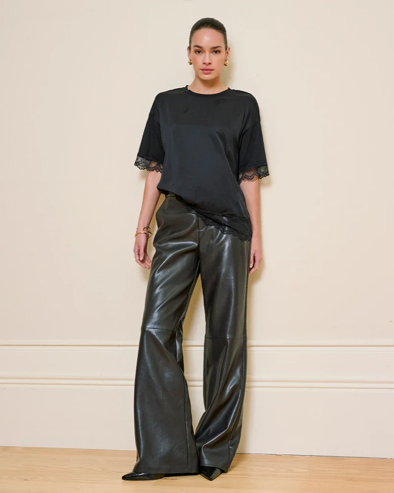 Trousers wide PU Zwart 1 Trousers wide PU Zwart 1