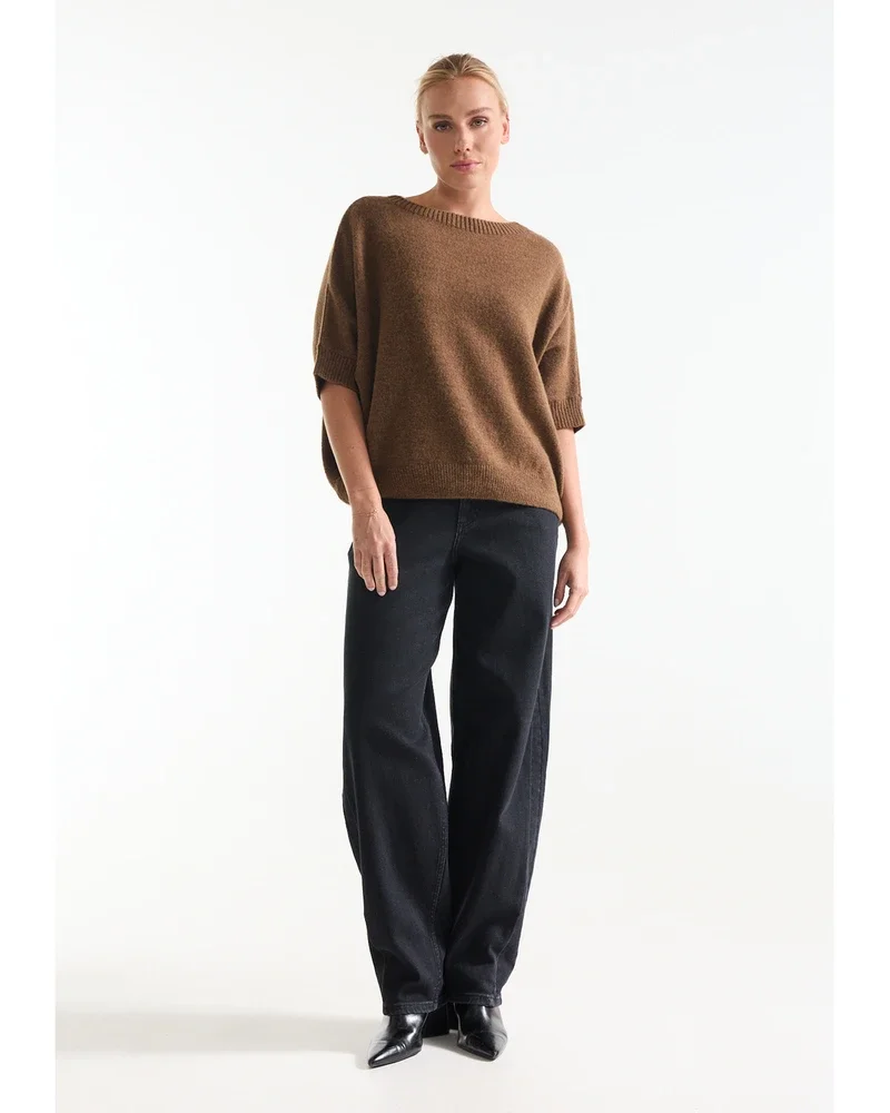 DACOTA TRUI sk 163 round short batwing sleeve Camel DACOTA TRUI sk 163 round short batwing sleeve Camel