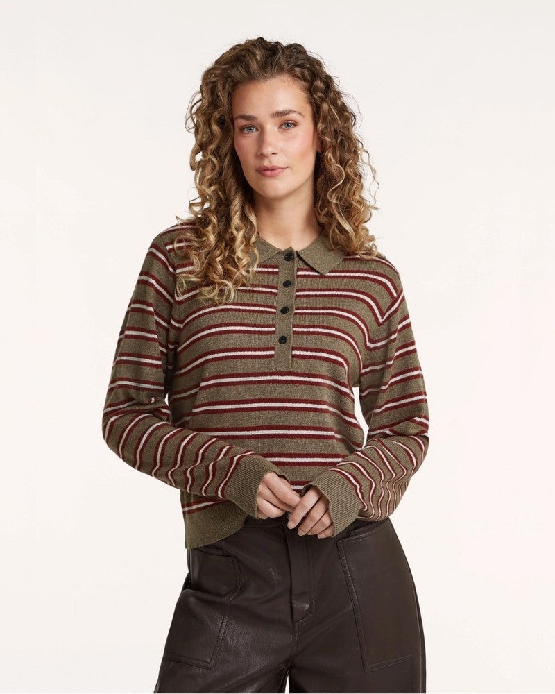KAE KNIT Bruin 1 KAE KNIT Bruin 1