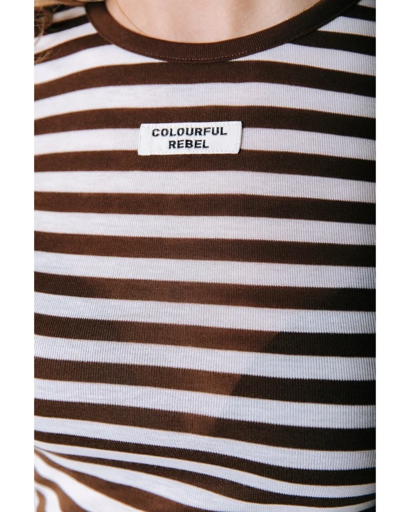 Juna Stripe Roundneck Top Bruin 1 Juna Stripe Roundneck Top Bruin 1
