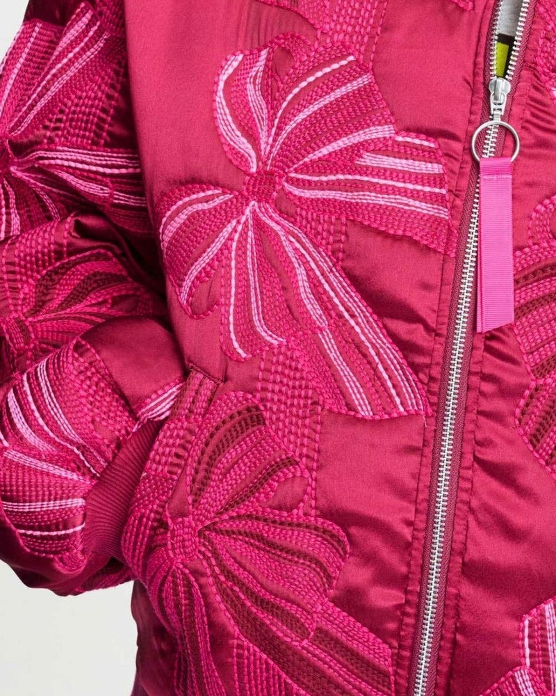 JACKET - Ashley Embroidery Bows Rood JACKET - Ashley Embroidery Bows Rood