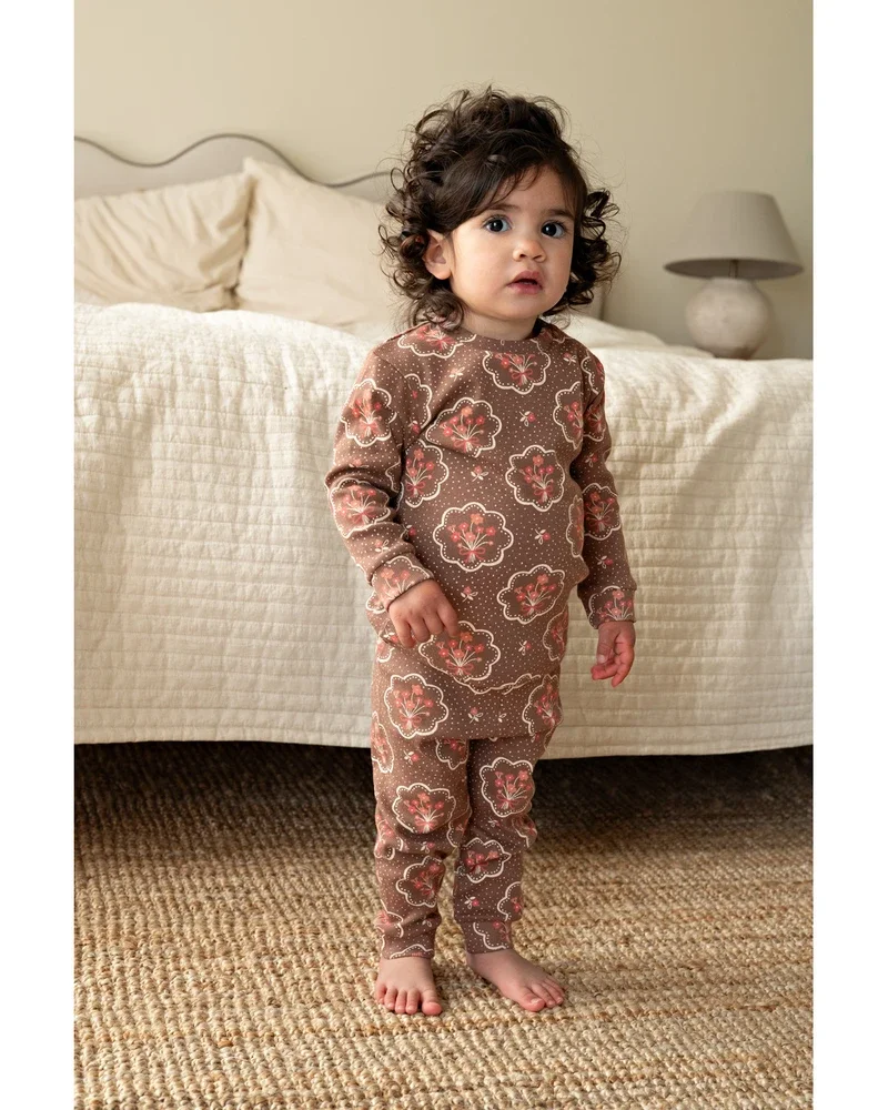 Maddie Medallion Premium Sleepwear Bruin 1 Maddie Medallion Premium Sleepwear Bruin 1