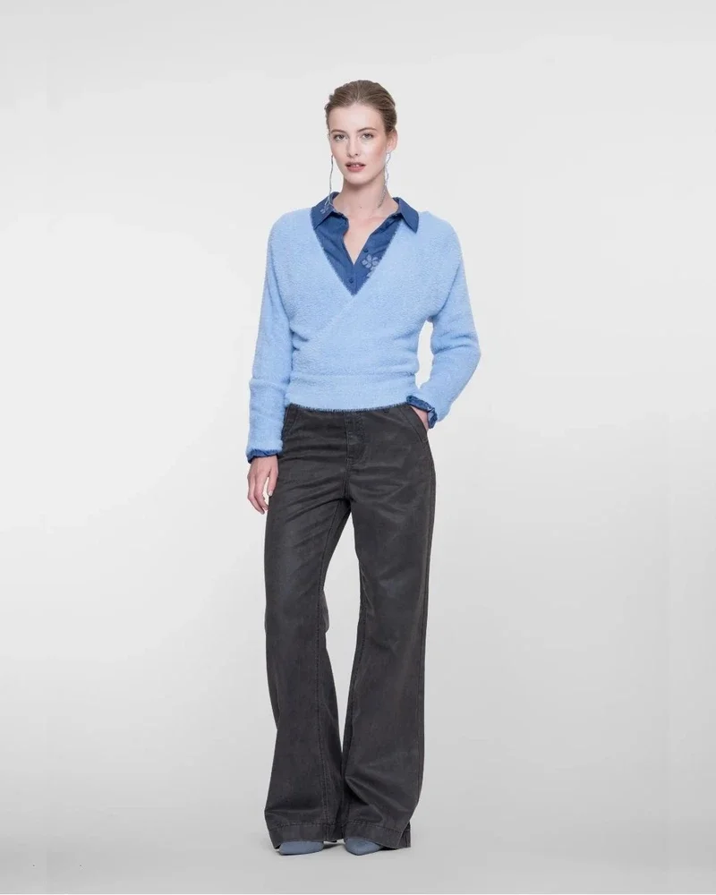 Cross over hairy top Licht Blauw Cross over hairy top Licht Blauw