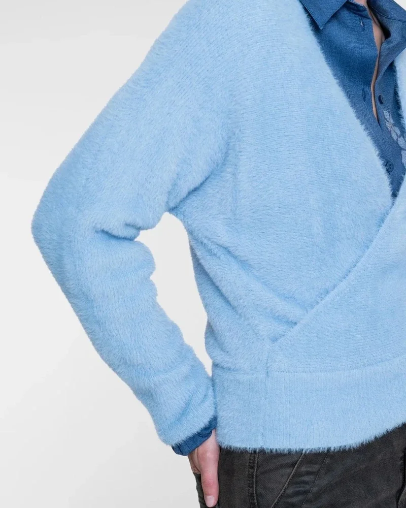 Cross over hairy top Licht Blauw Cross over hairy top Licht Blauw