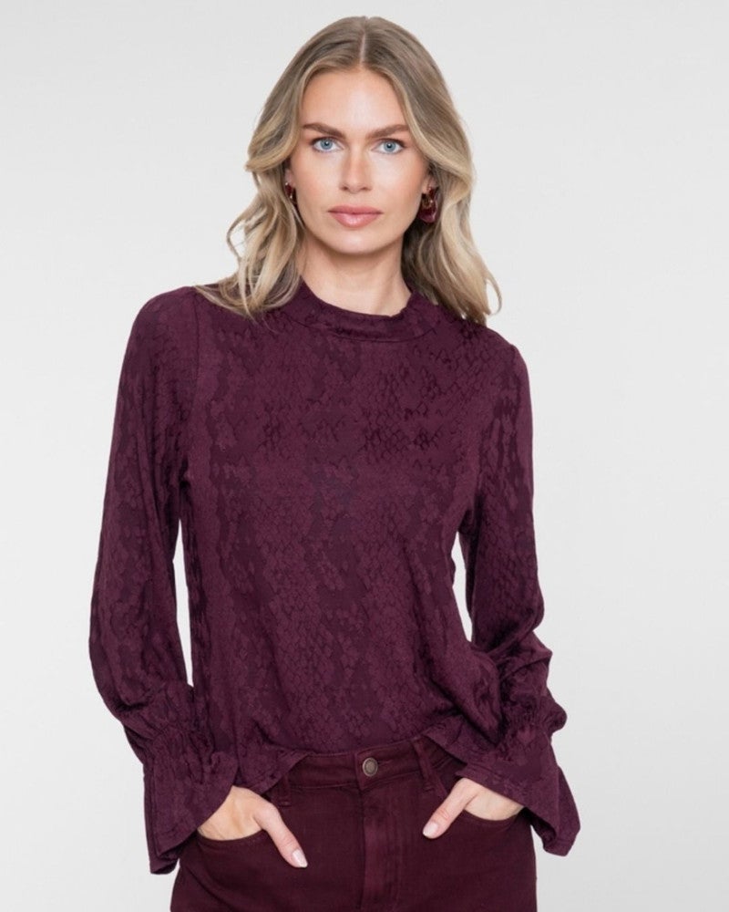 Top met lange mouw en borduursel Bordeaux Top met lange mouw en borduursel Bordeaux