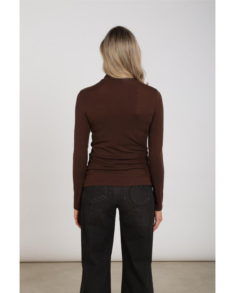 Ginny Pullover Bruin 1 Ginny Pullover Bruin 1