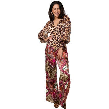 Liz Caparena Top Bruin 1