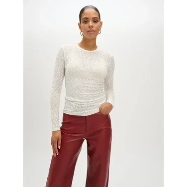 Ladies Knitted Fitted Structure Top Pepper Off White