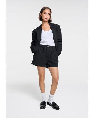 ladies woven studs shorts Zwart 1