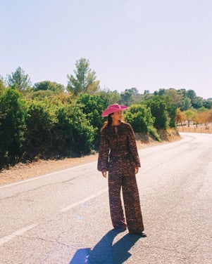 HOLLY-PA Tiger Bruin 1