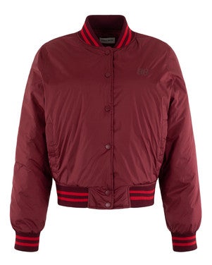 B01-08-Taylor Jas Bordeaux