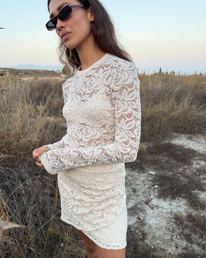 ladies woven lace top Ecru