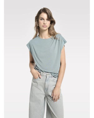 Flowy Top With Gathered Shoulder Blauw