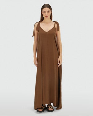 CLARA maxi dress with tie closure Bruin 1