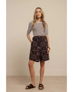 Grace paisley shorts Bruin 1