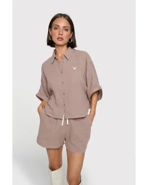 ladies woven crinkle shorts Bruin 1