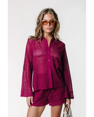 Lexi Crochet Blouse Bordeaux