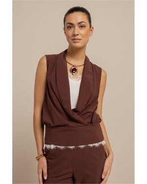 Hanne wrap top Bruin 1