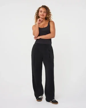 Trousers Modal pleats Zwart 1