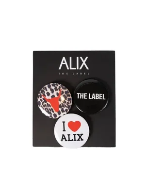 ladies pin buttons Multi