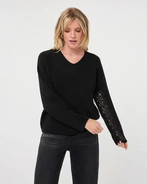 Sweater lace v-neck Zwart 1