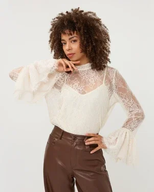Blouse trumpet sleeve lace Off White